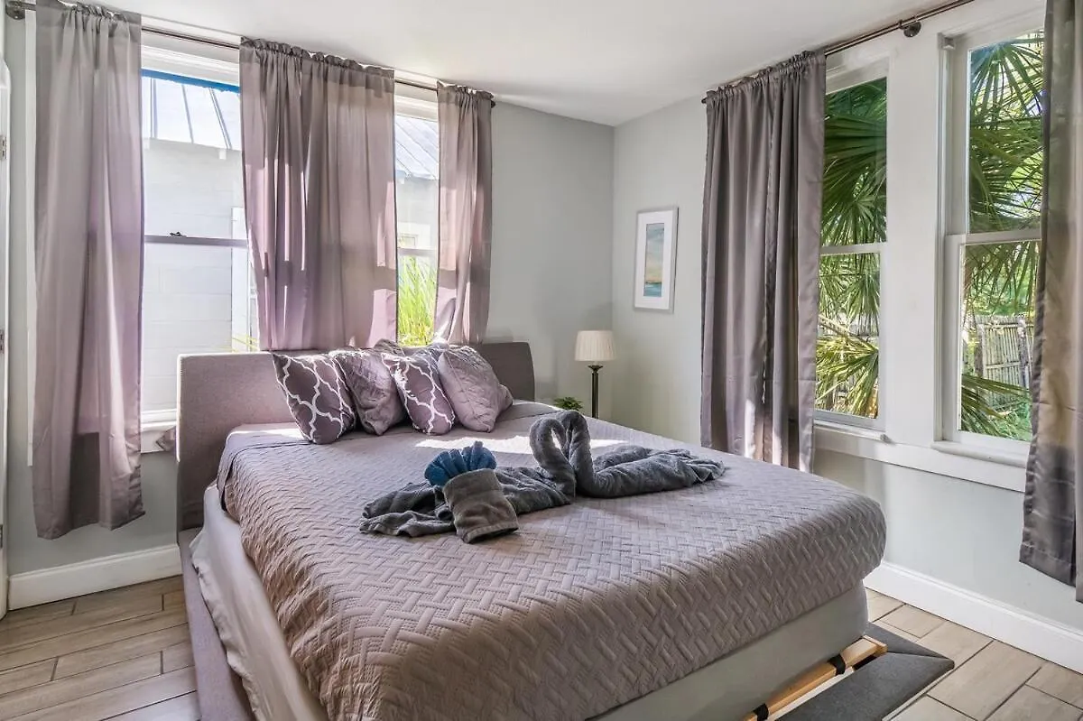 Recently Renovated! 3Br 2Ba Ybor Bungalow Tampa 0*,
